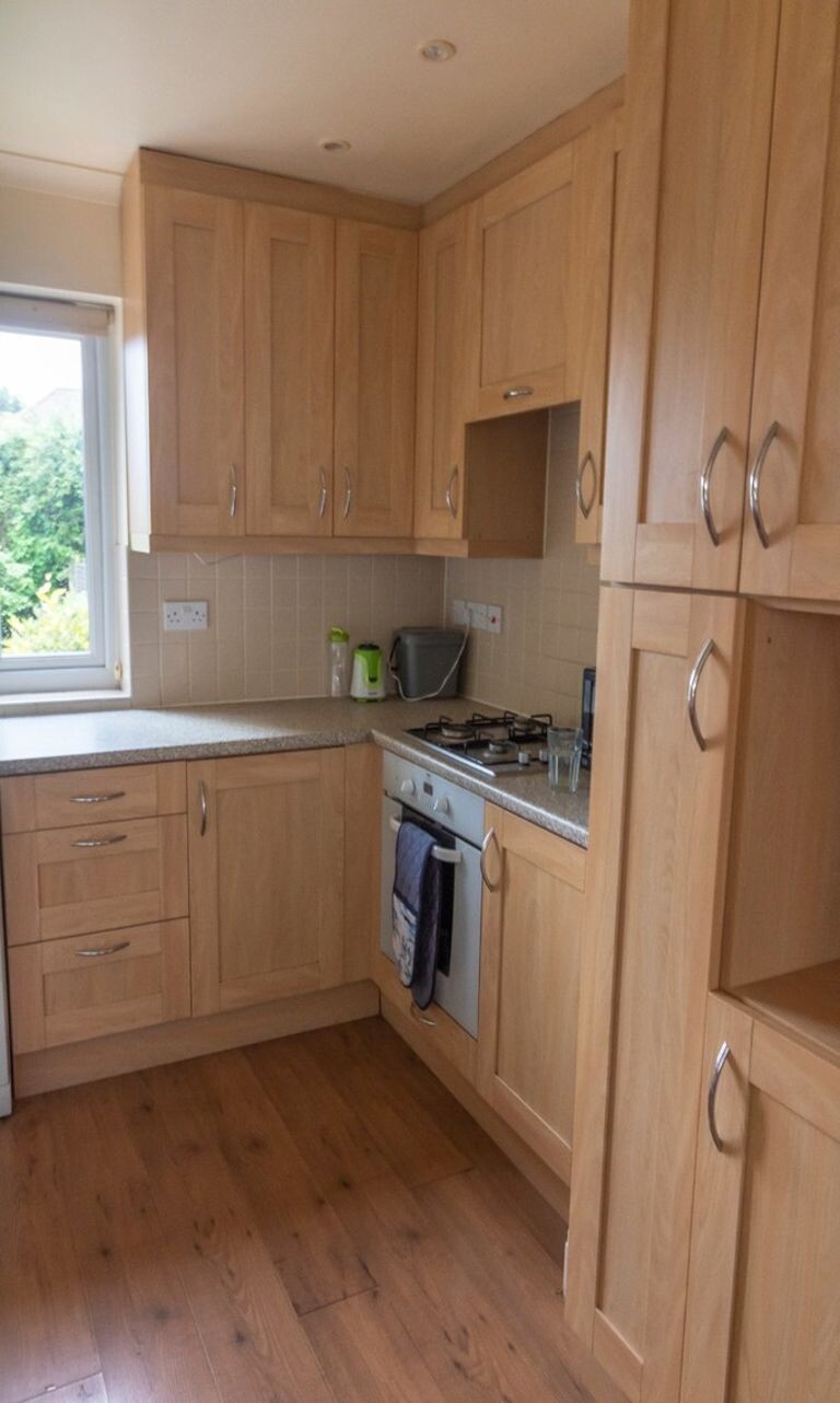 7 bedroom house for rent Lincoln Road, Surrey, GU2 9TJ UniHomes