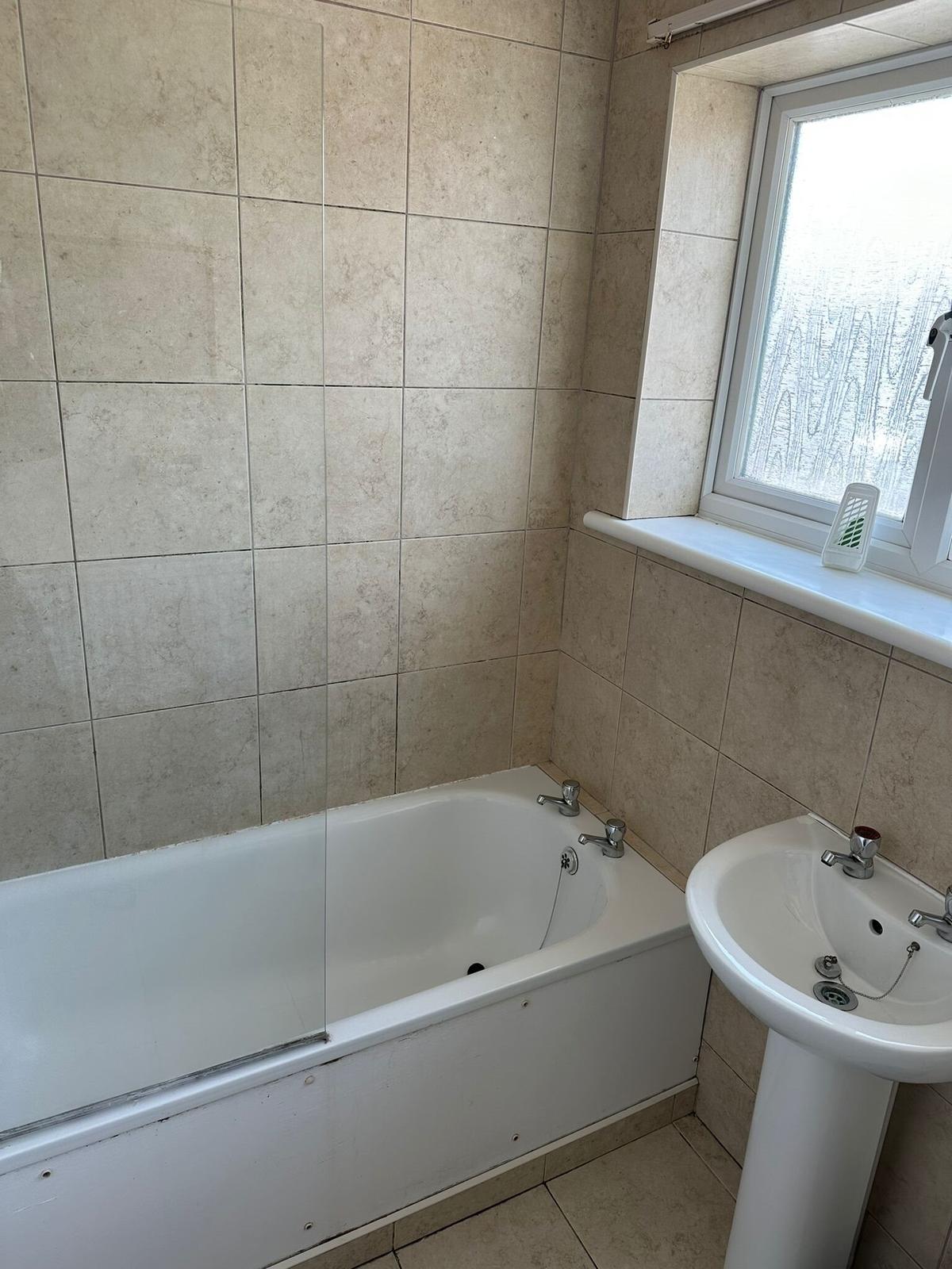 5 bedroom house for rent Broome Grove, Colchester, CO7 9QU UniHomes