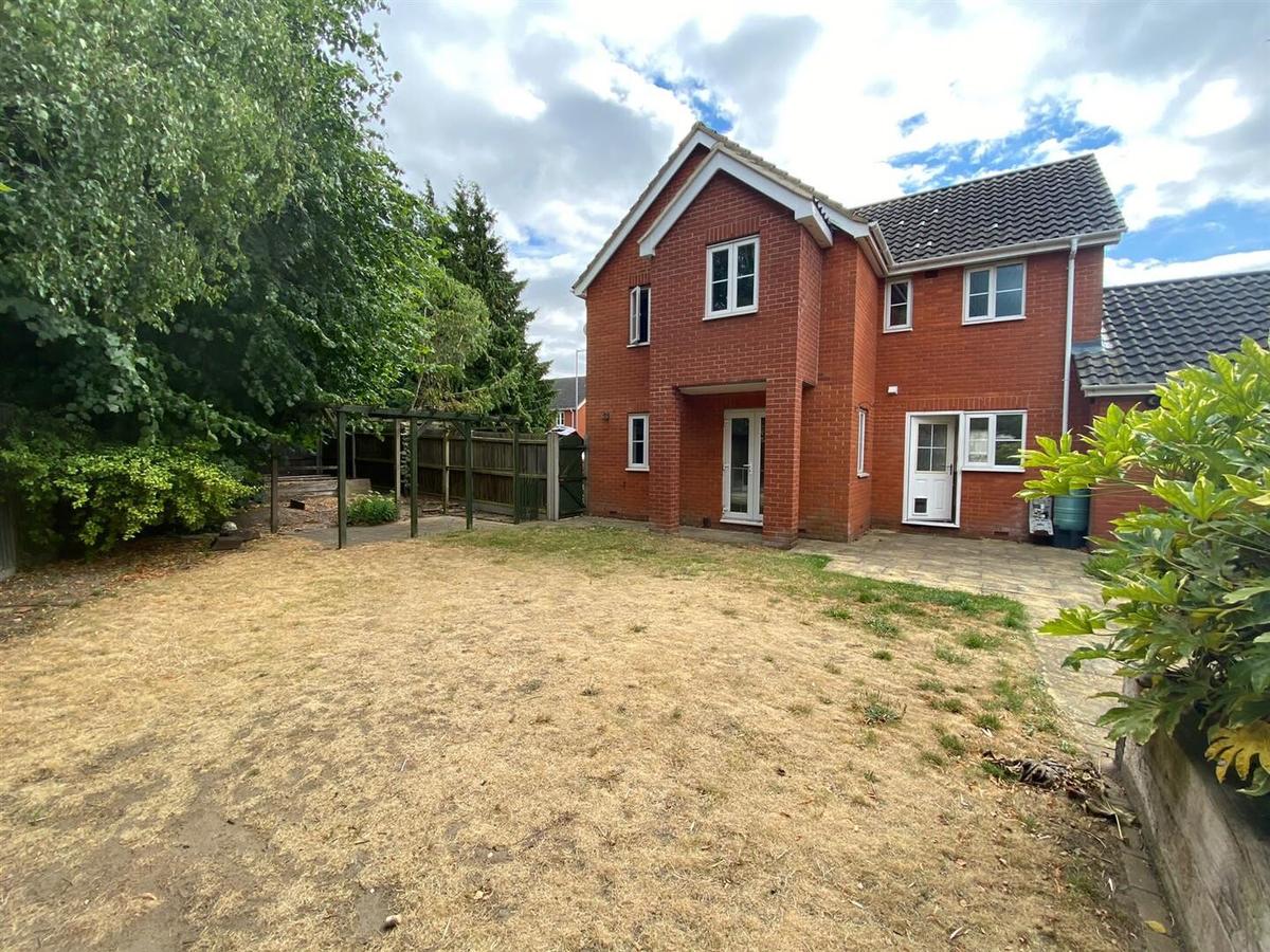 6 bedroom house for rent Earles Gardens, Norwich, NR4 7SH UniHomes