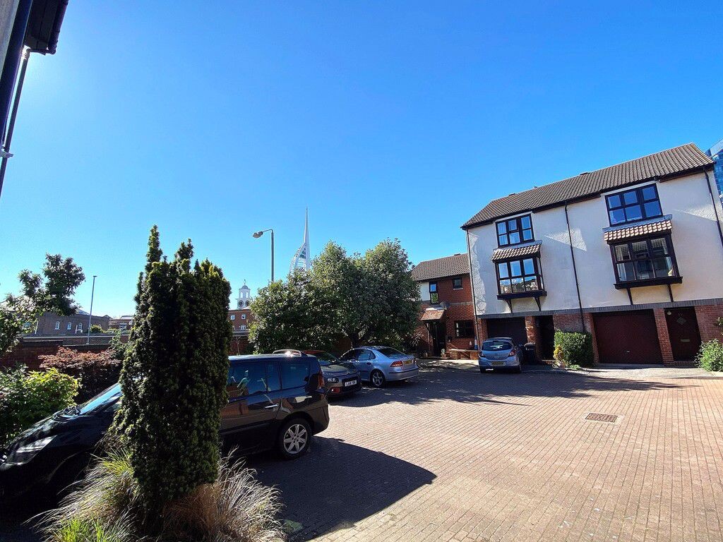 4 bedroom house for rent Armory Lane, Portsmouth, PO1 2PE UniHomes