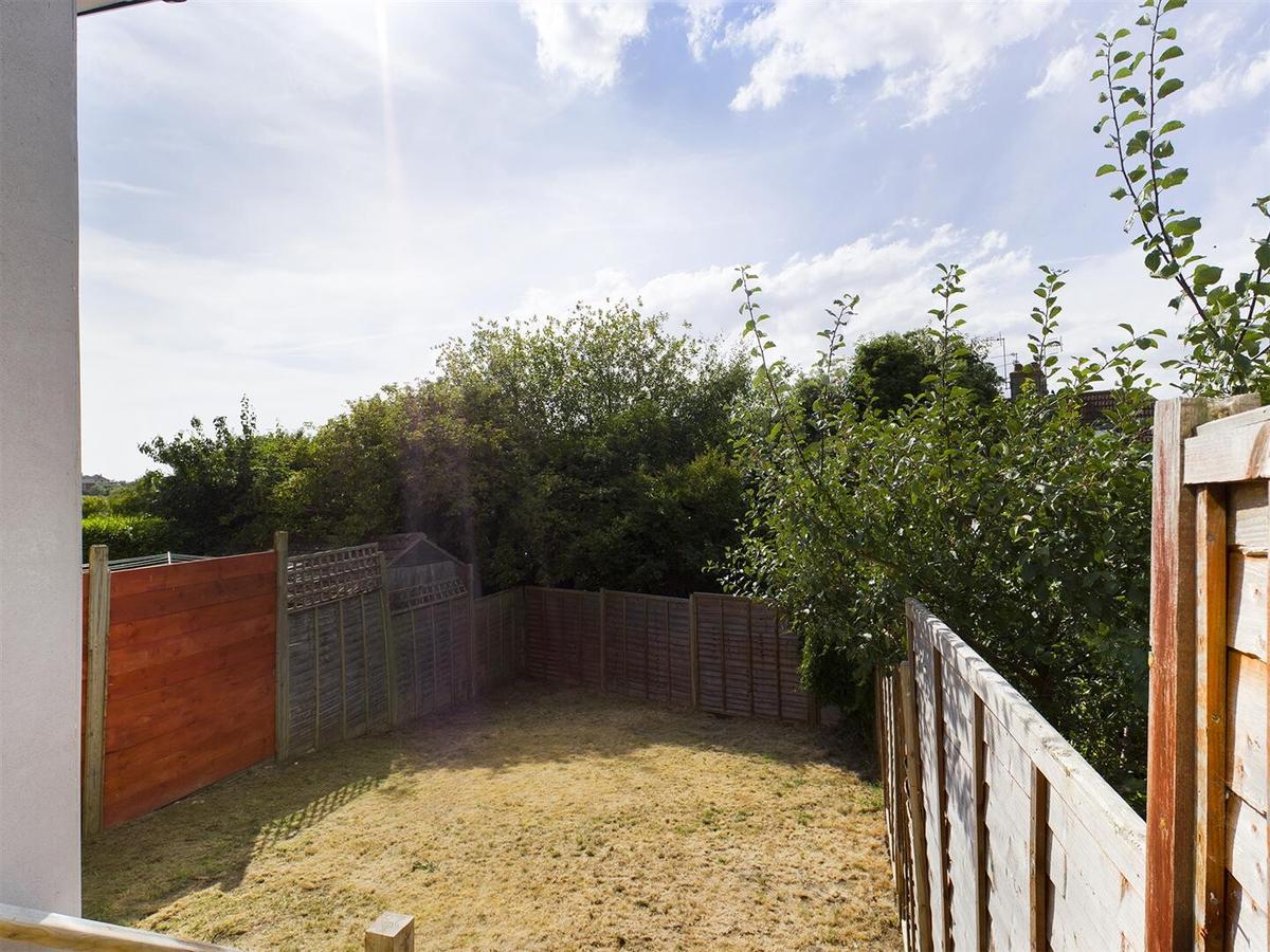 5 bedroom house for rent Bevendean Crescent, Brighton, BN2 4RA UniHomes