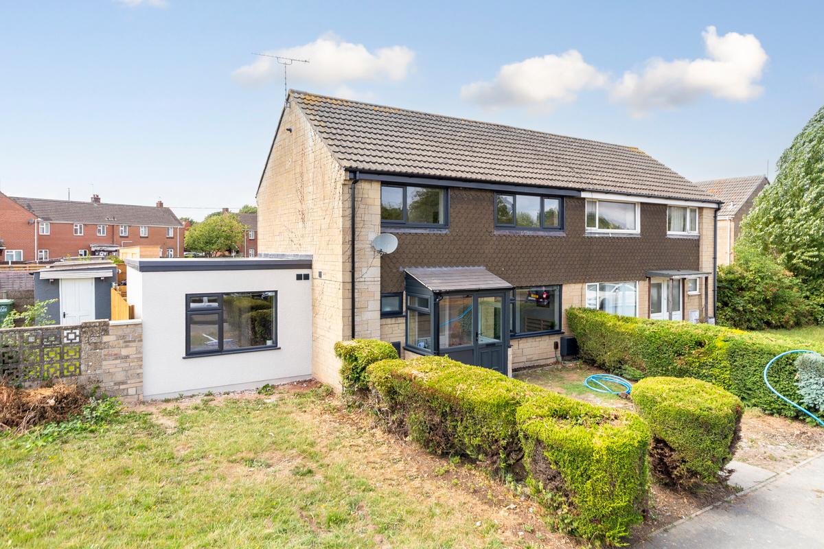 7 bedroom house for rent Conygre Grove, Bristol, BS34 7HZ UniHomes