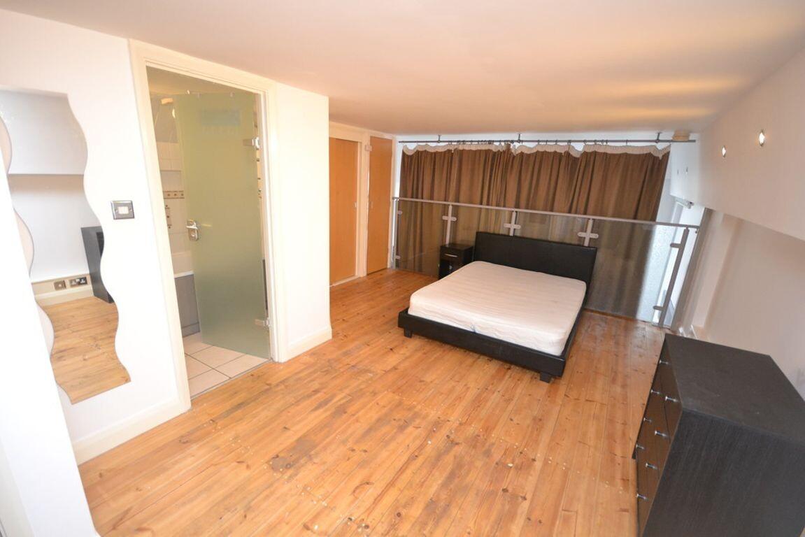 3 bedroom apartment for rent Crusader House, Nottingham, NG1 3BT UniHomes