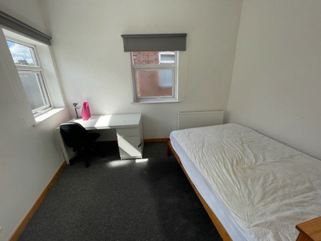 3 bedroom house for rent Thorpe Street, Leicester, LE3 5NQ UniHomes