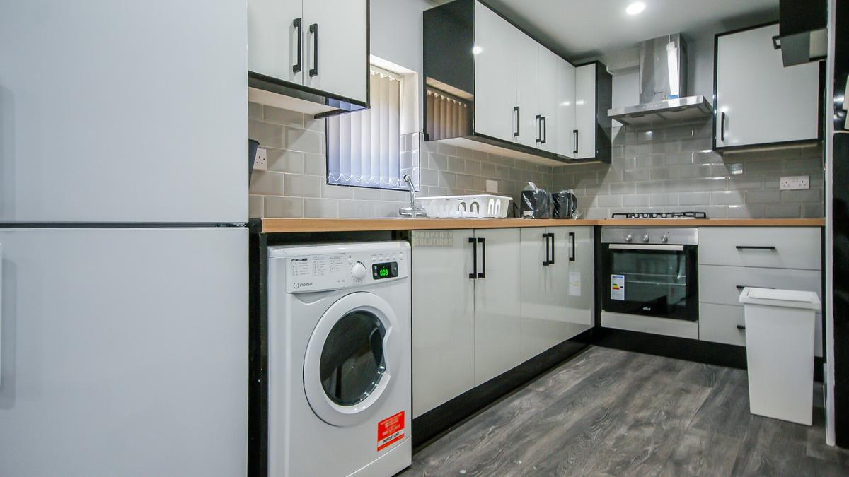 2 bedroom house on Hobart Croft, City Centre, Birmingham