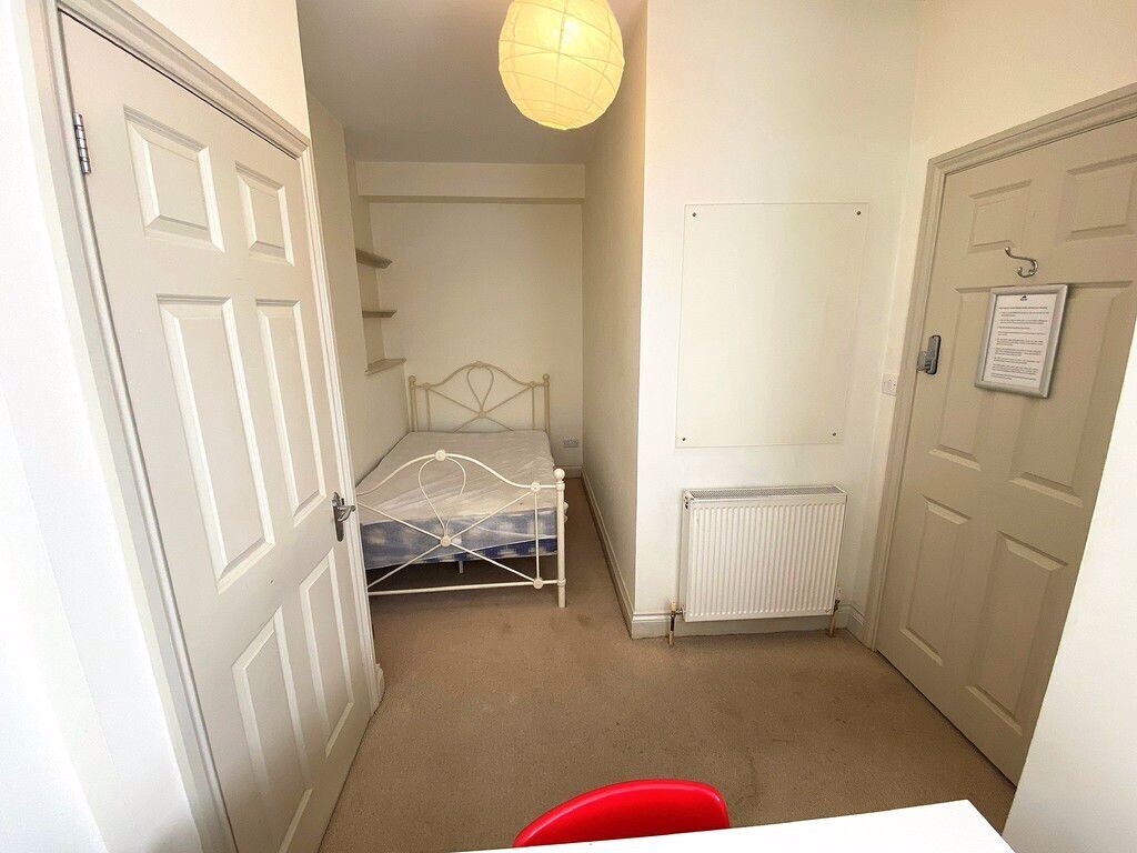 6 bedroom house for rent Tottenham Road, Portsmouth, PO1 1QL UniHomes