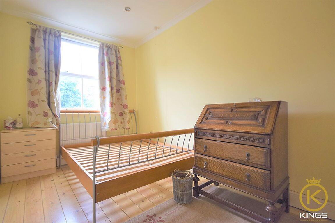 5 bedroom house for rent Guildford Park Road, Surrey, GU2 7NA UniHomes