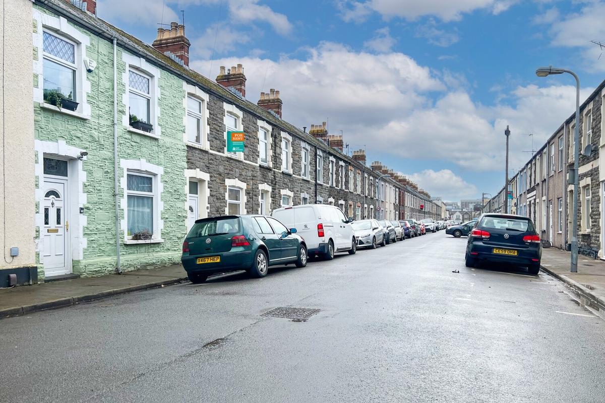 1 bedroom house for rent Emerald Street, Cardiff, CF24 1QB UniHomes