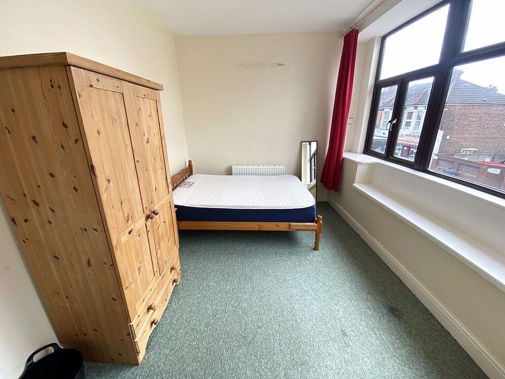 3 bedroom apartment for rent Fawcett Road, Portsmouth, PO4 0DB UniHomes