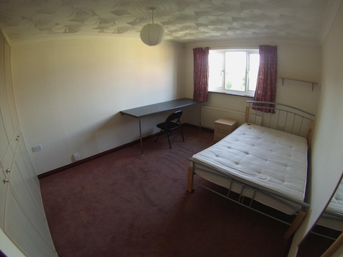 6 bedroom house for rent Cardigan Road, Bournemouth, BH9 1BG UniHomes