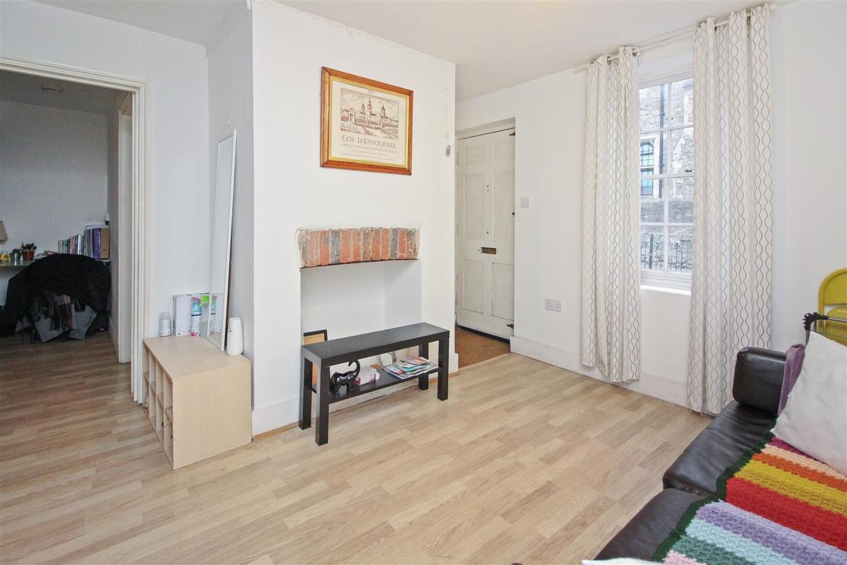 3 bedroom house for rent Broad Street, Canterbury, CT1 2LS UniHomes