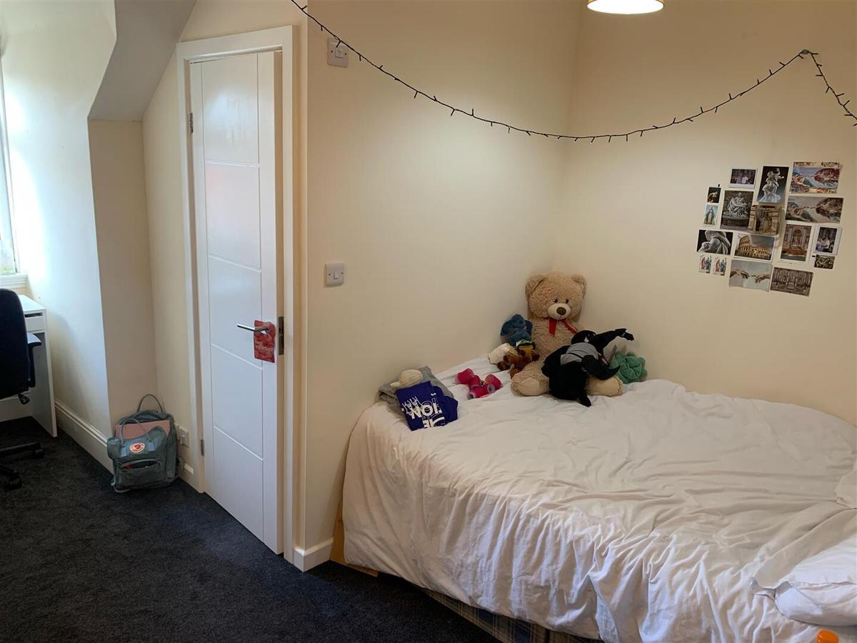 4 bedroom house for rent Harrow Road, Birmingham, B29 7DN UniHomes