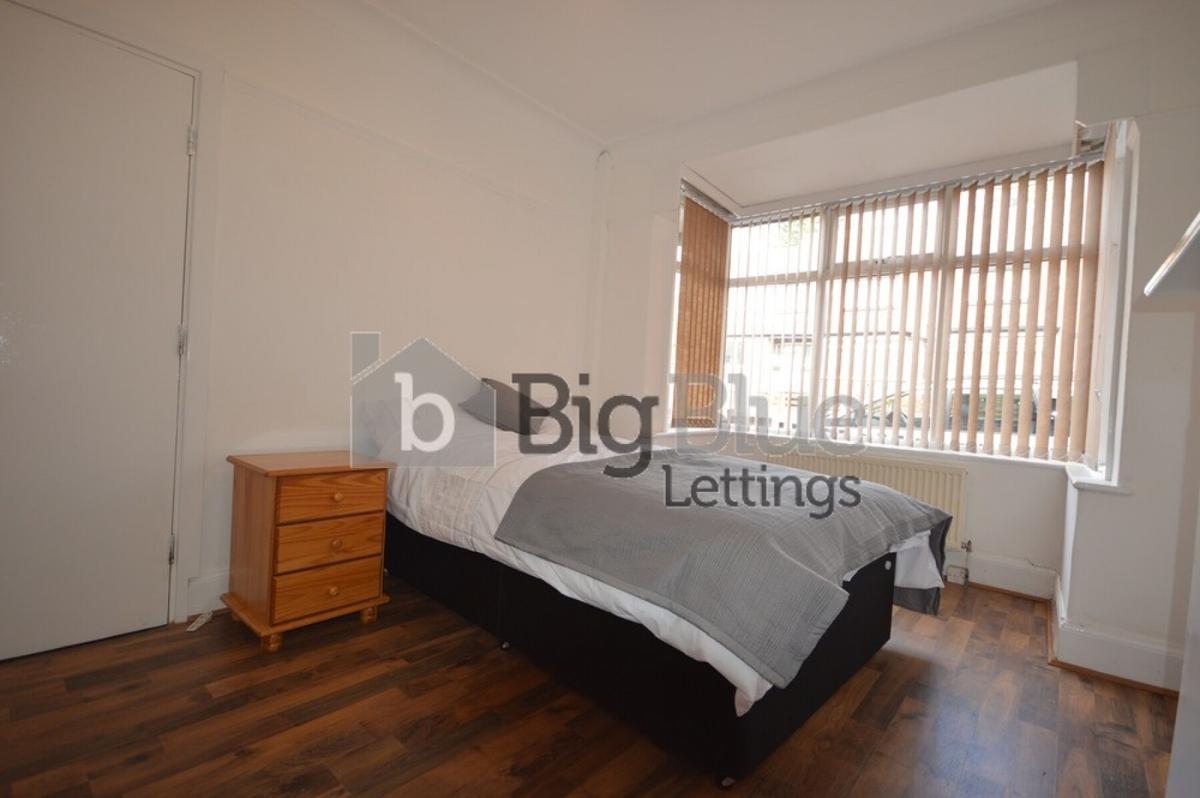 4 bedroom house for rent Mayville Road, Leeds, LS6 1NF UniHomes