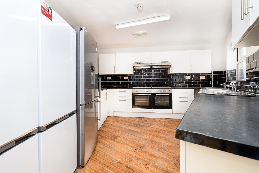 6 bedroom house on Radford Road, Radford, Nottingham