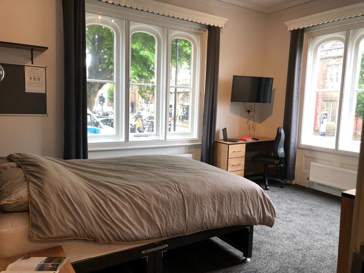 1 bedroom house for rent Winton Square, StokeonTrent, ST4 2AD UniHomes