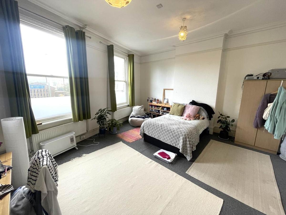 4 bedroom apartment for rent Church Road, Brighton, BN3 2DL UniHomes