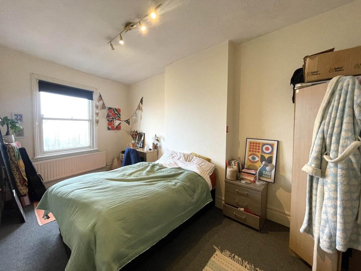 4 bedroom apartment for rent Church Road, Brighton, BN3 2DL UniHomes