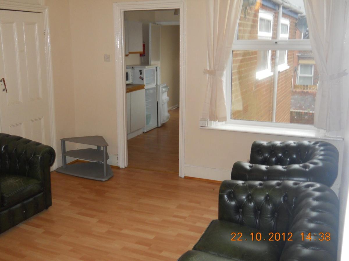 4 bedroom apartment for rent Malcolm Street, Newcastle, NE6 5PL UniHomes