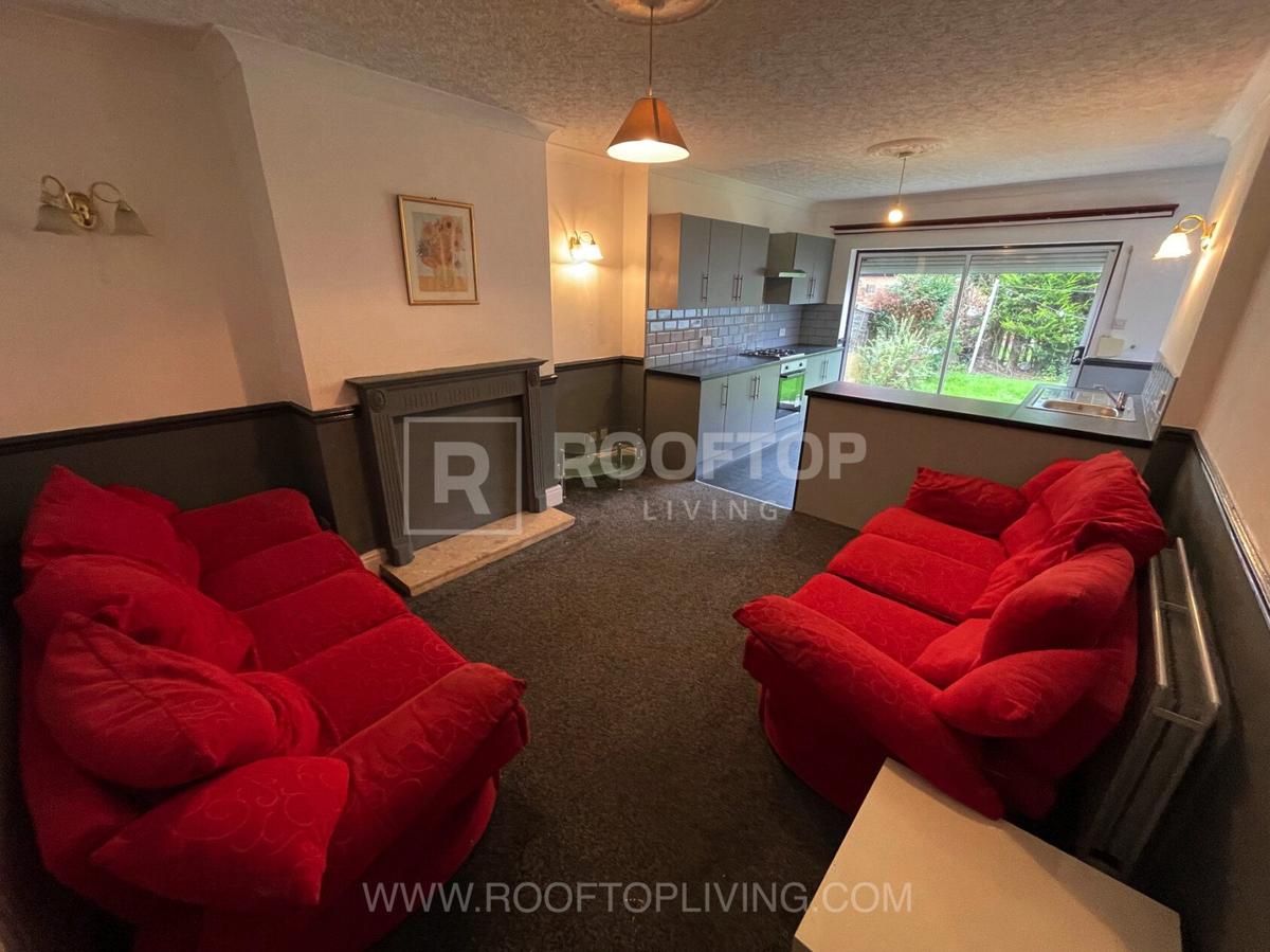 5 bedroom house for rent St. Annes Road, Leeds, LS6 3NZ UniHomes
