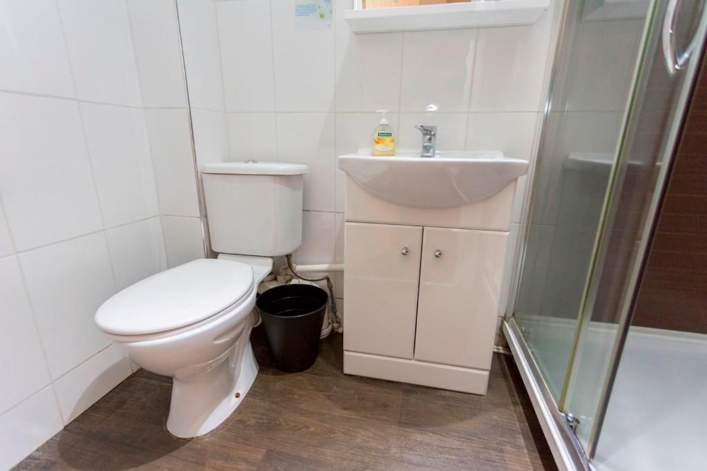 4 bedroom house for rent Gem Place, Leamington Spa, CV32 4RS UniHomes