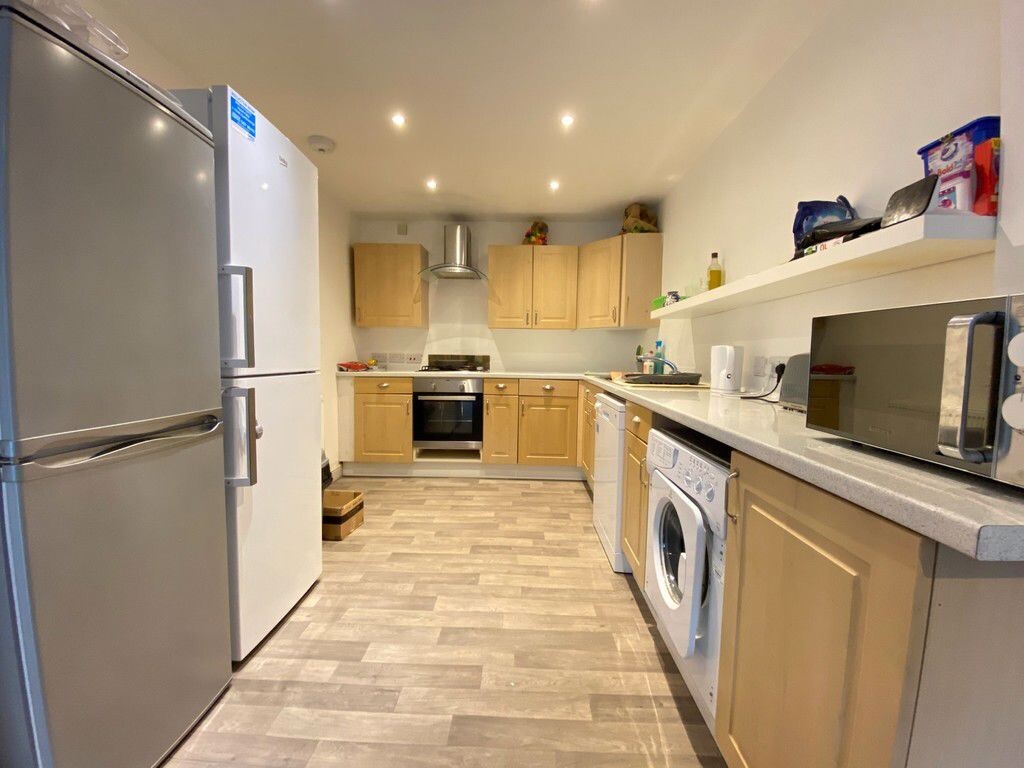 4 bedroom house for rent Windmill Hill Lane, Derby, DE22 3BN UniHomes