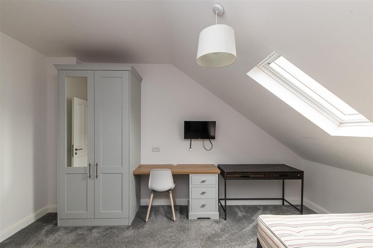 Student Secure Insurance 4 bedroom apartment for rent Picton Manor Newcastle, NE1 8XG | UniHomes