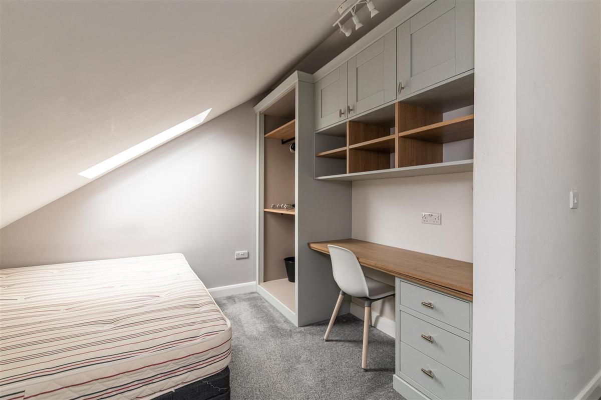 Student Secure Insurance 4 bedroom apartment for rent Picton Manor Newcastle, NE1 8XG | UniHomes