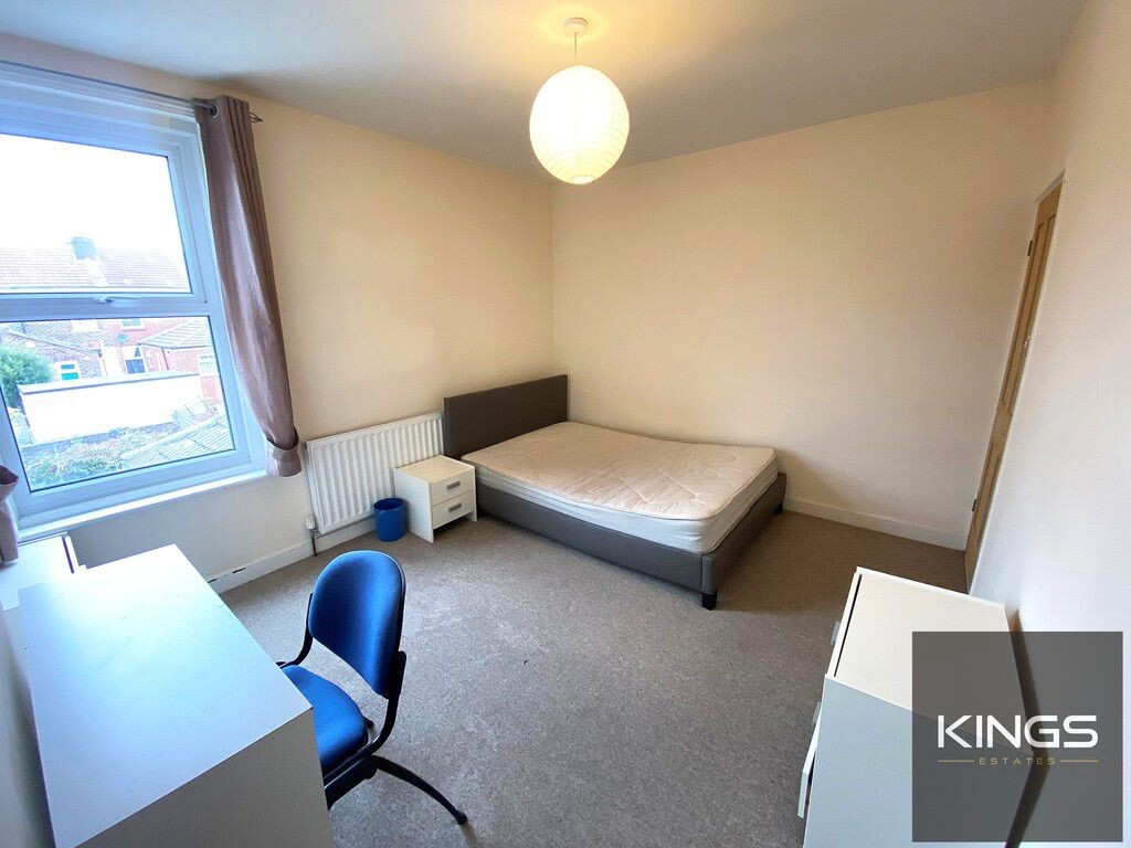 3 bedroom house for rent Purbrook Road, Portsmouth, PO1 5BH UniHomes