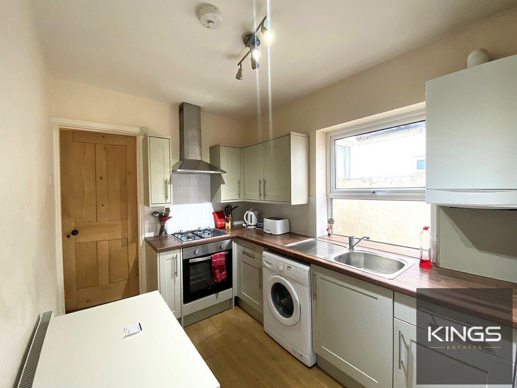 3 bedroom house for rent Purbrook Road, Portsmouth, PO1 5BH UniHomes