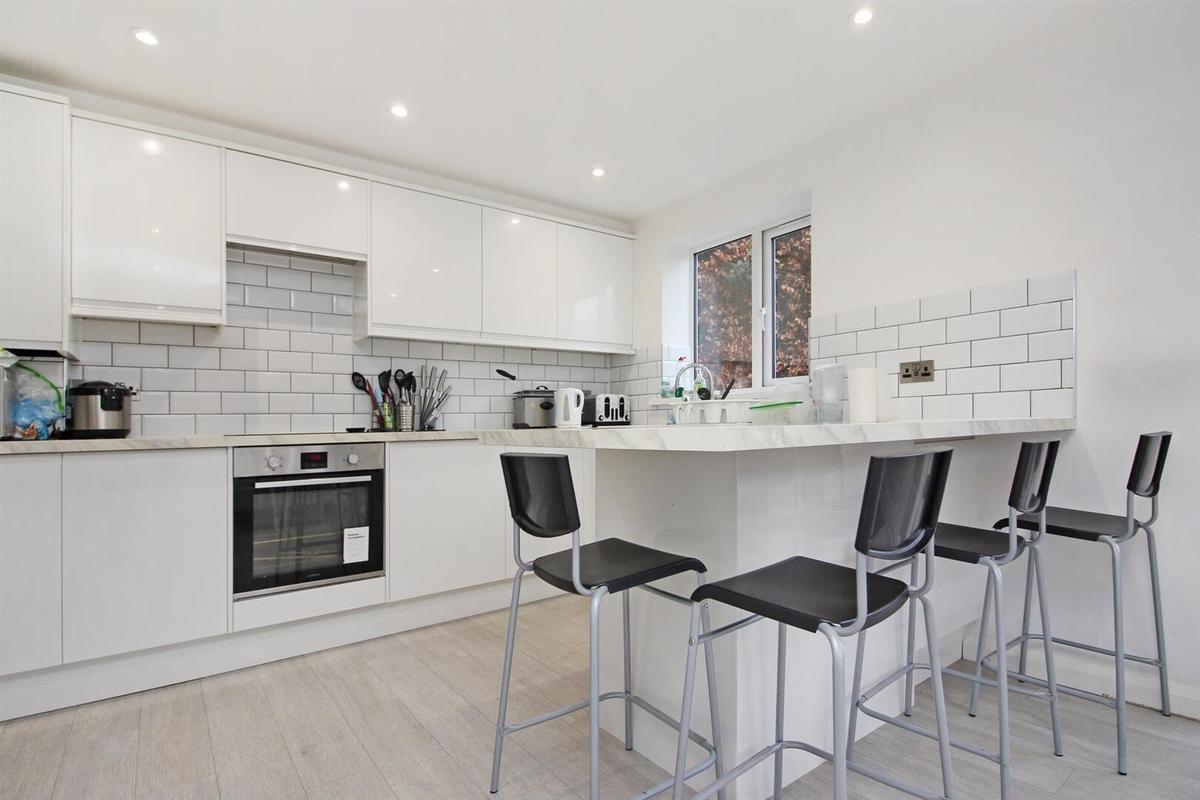 6 bedroom house for rent Mill Lane, Canterbury, CT2 8NE UniHomes