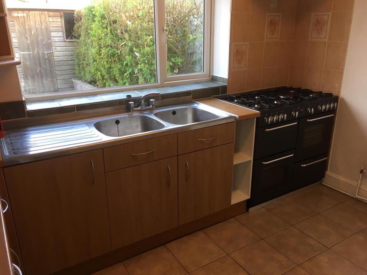 6 bedroom house for rent , Swansea, SA2 0BP UniHomes