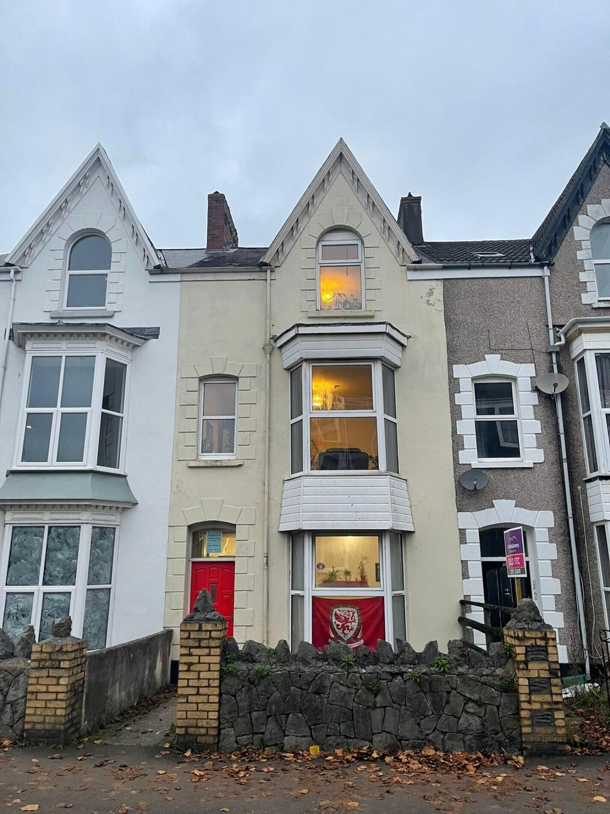 6 bedroom house for rent Eaton Crescent Uplands Swansea, SA1 4QJ UniHomes