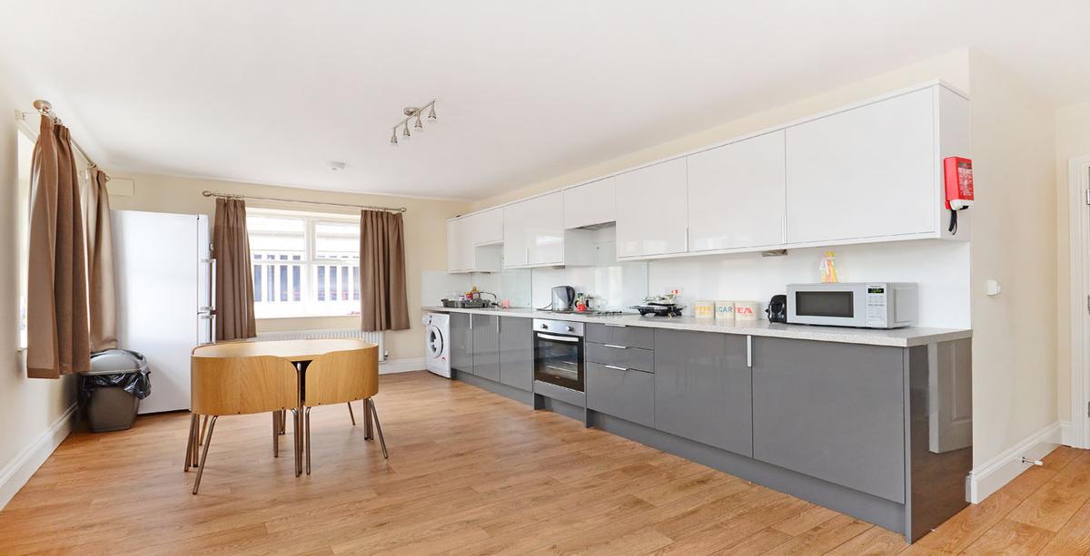 4 bedroom apartment for rent Hodgson Street, Sheffield, S3 7WQ UniHomes