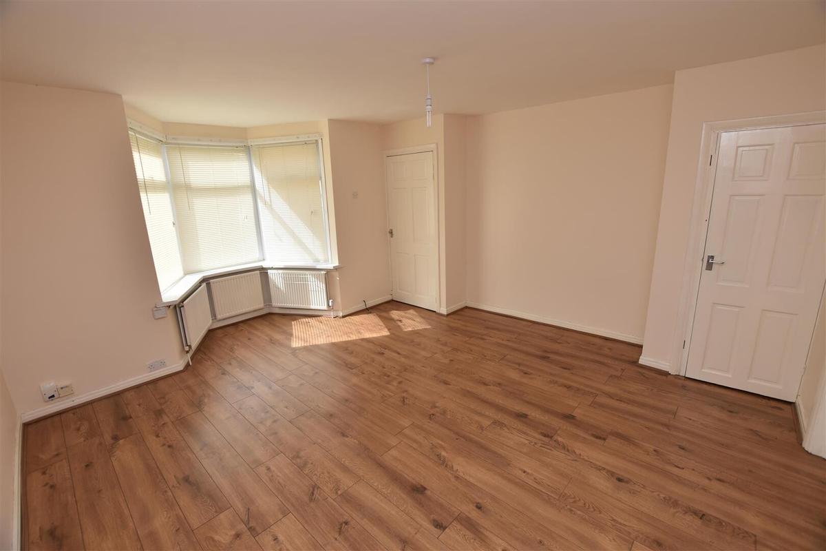 2 bedroom house for rent Poole Crescent Birmingham, B17 0PE UniHomes