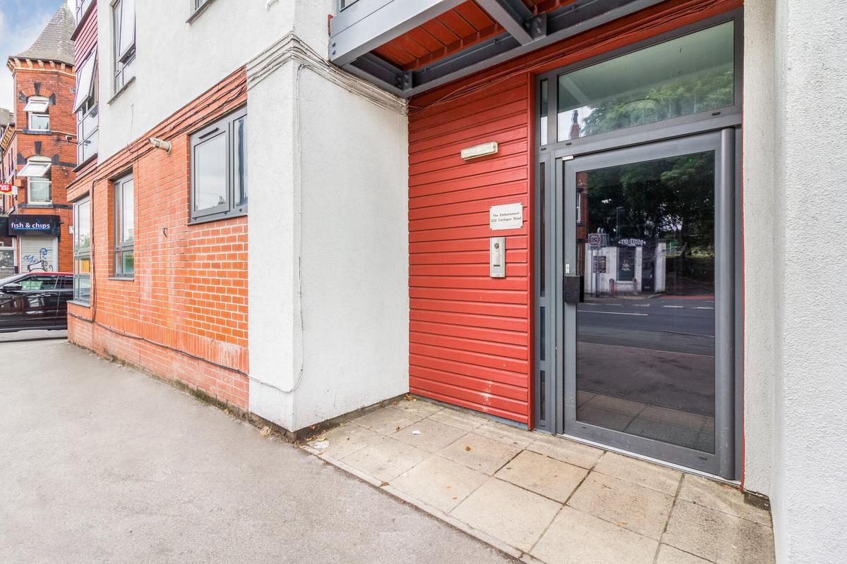 2 bedroom apartment for rent Cardigan Road Leeds, LS6 1QL UniHomes