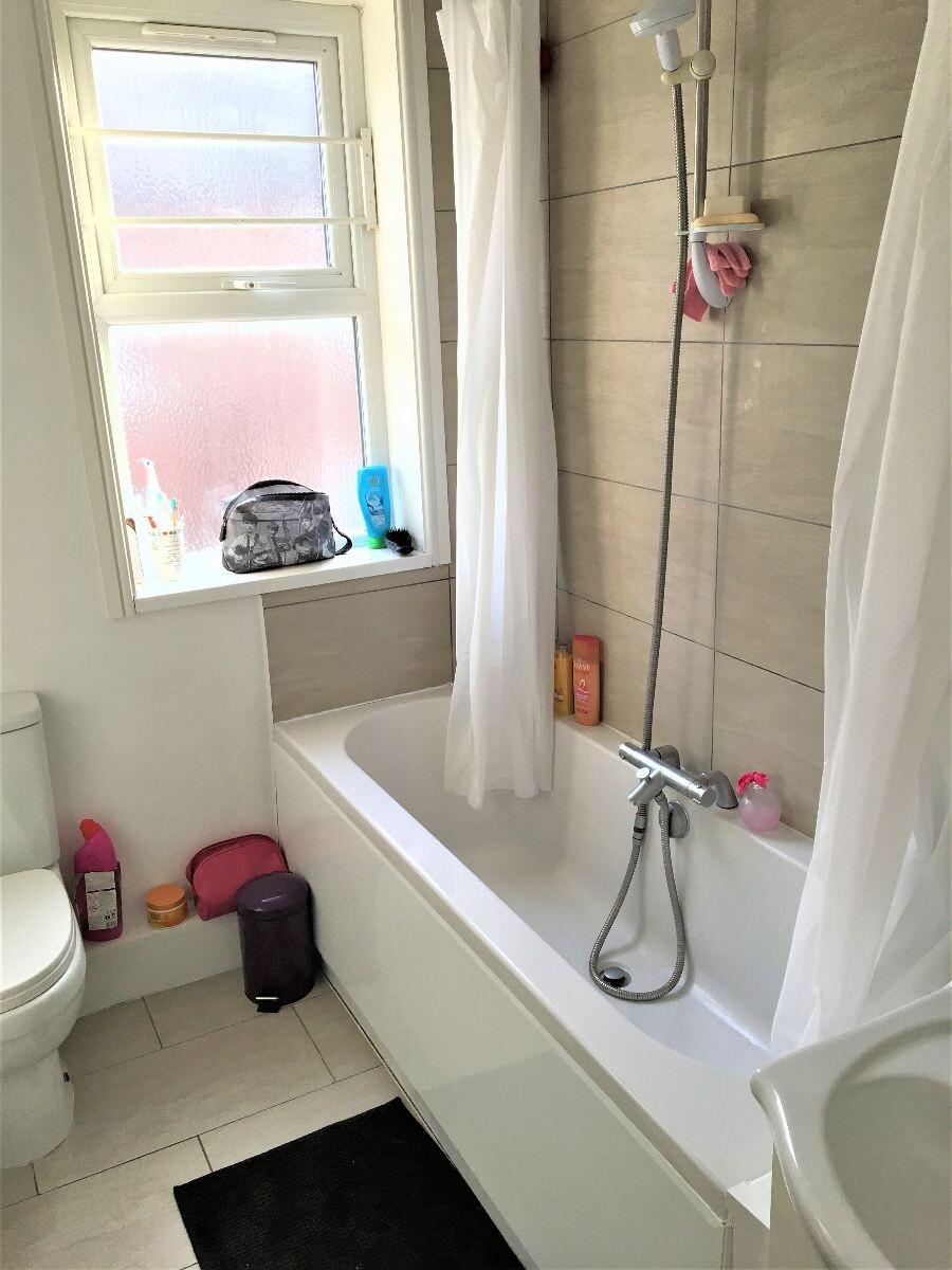 3 bedroom house for rent Norbury Avenue, Liverpool, L18 1JQ UniHomes