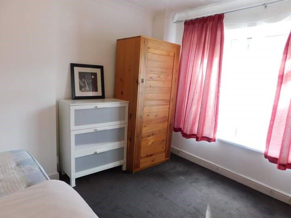 4 bedroom house for rent Glen Eyre Road, Southampton, SO16 3NU UniHomes