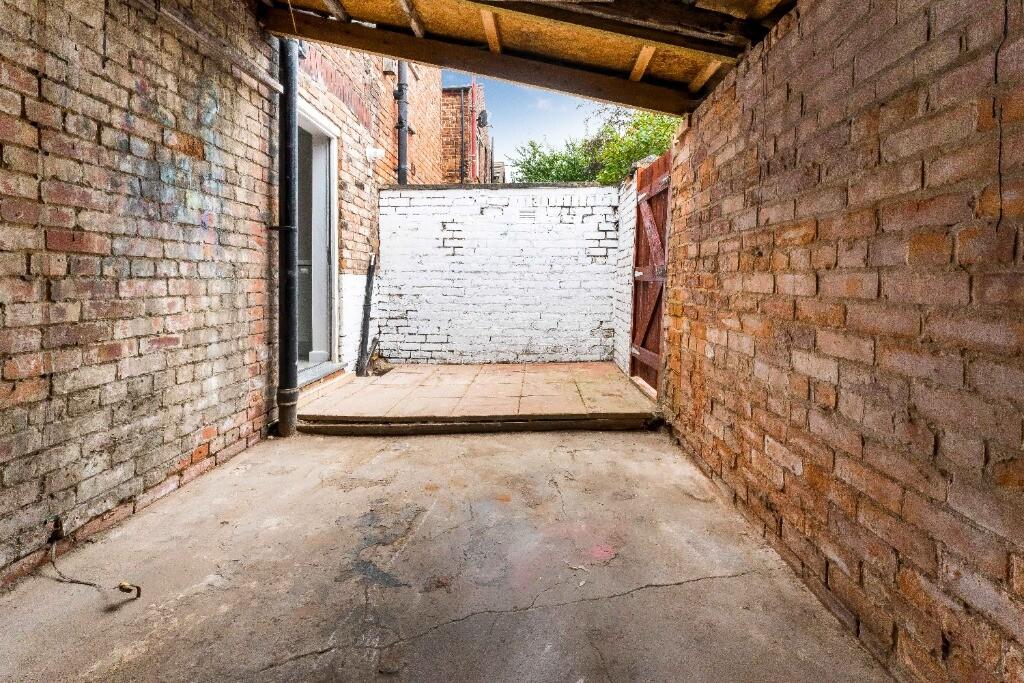 5 bedroom house for rent Derby Road Salford, Manchester, M5 5BB UniHomes