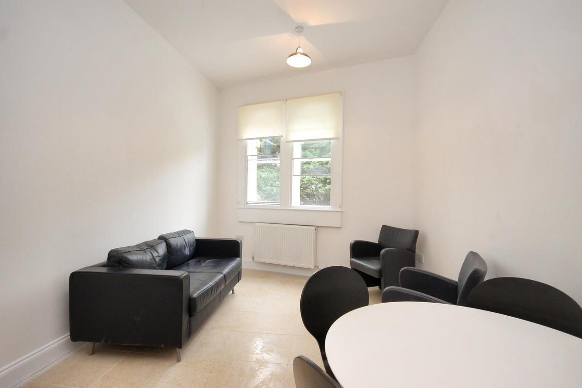 4 bedroom apartment for rent Mile End, Bath, BA1 6PT UniHomes
