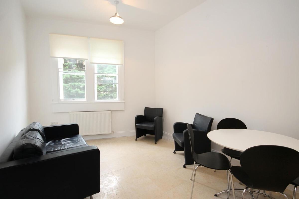 4 bedroom apartment for rent Mile End, Bath, BA1 6PT UniHomes