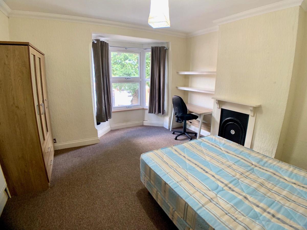 3 bedroom house for rent Harrow Road, Leicester, LE3 0JW UniHomes