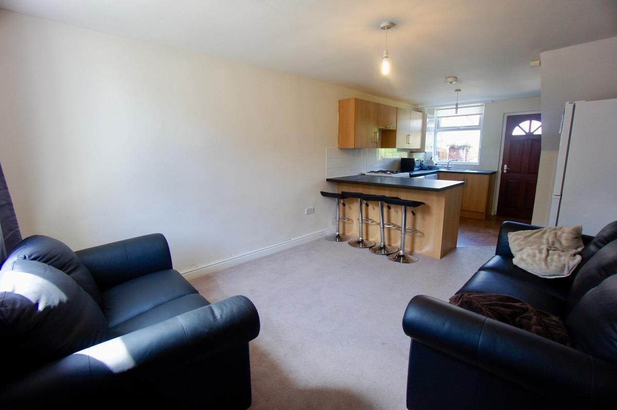 3 bedroom house for rent Jarrow Road, Sheffield, S11 8YB UniHomes