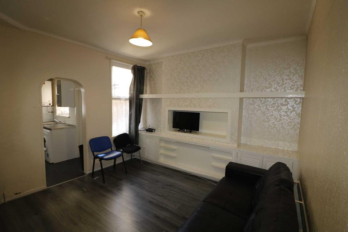 4 bedroom house for rent Empress Road, Liverpool, L7 8SF UniHomes