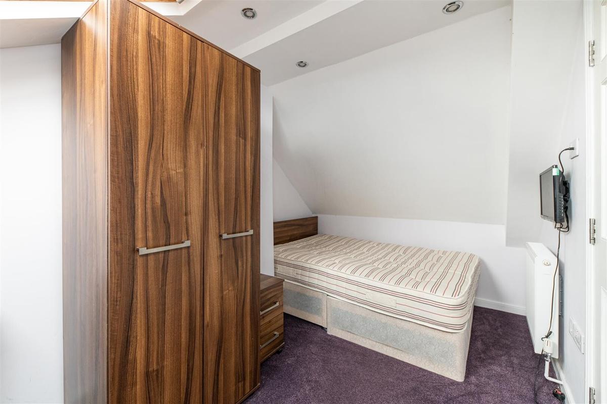 Student Secure Insurance 3 bedroom apartment for rent St James' Street Newcastle, NE1 4NF | UniHomes