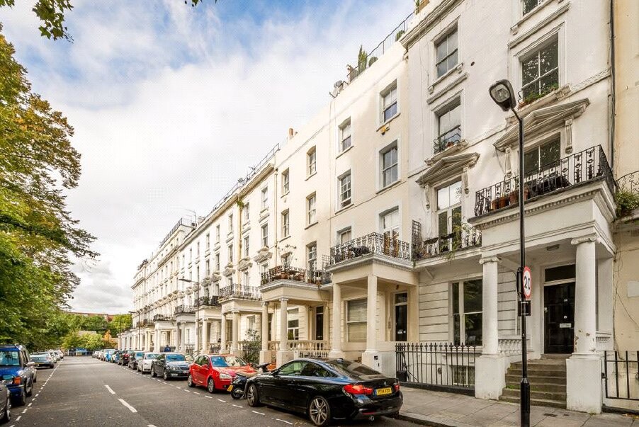 1 bedroom apartment on St Stephens Gardens, Paddington, London
