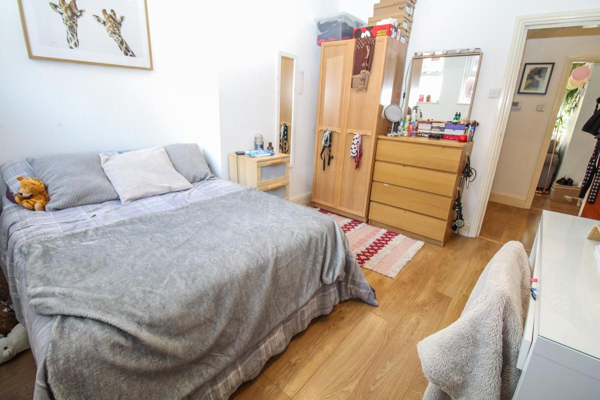 1 bedroom apartment for rent Hyde Park, Leeds, LS6 1HU UniHomes