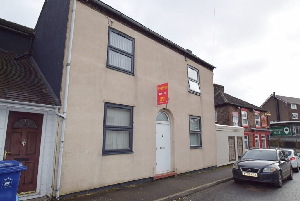 6 bedroom house for rent Wharf Street, Keele, ST5 1JZ UniHomes