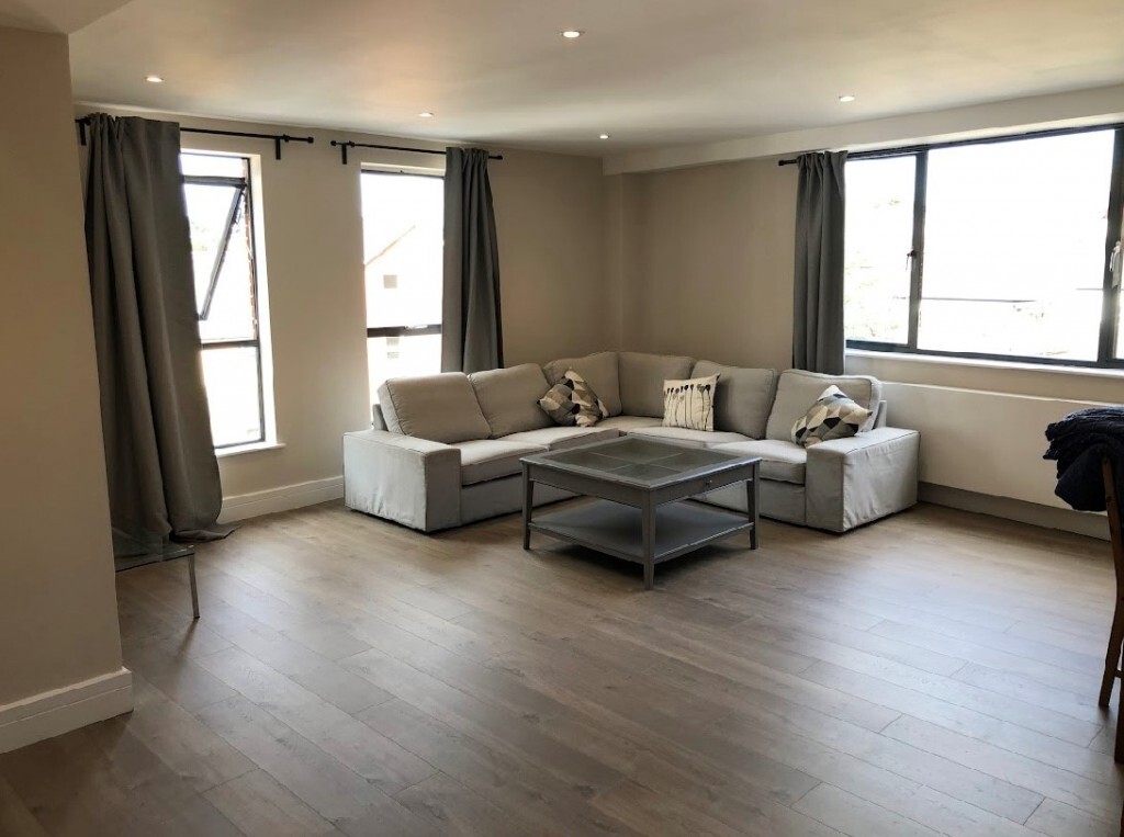 3 bedroom apartment on All Bills Include In Rent, City Centre, Exeter