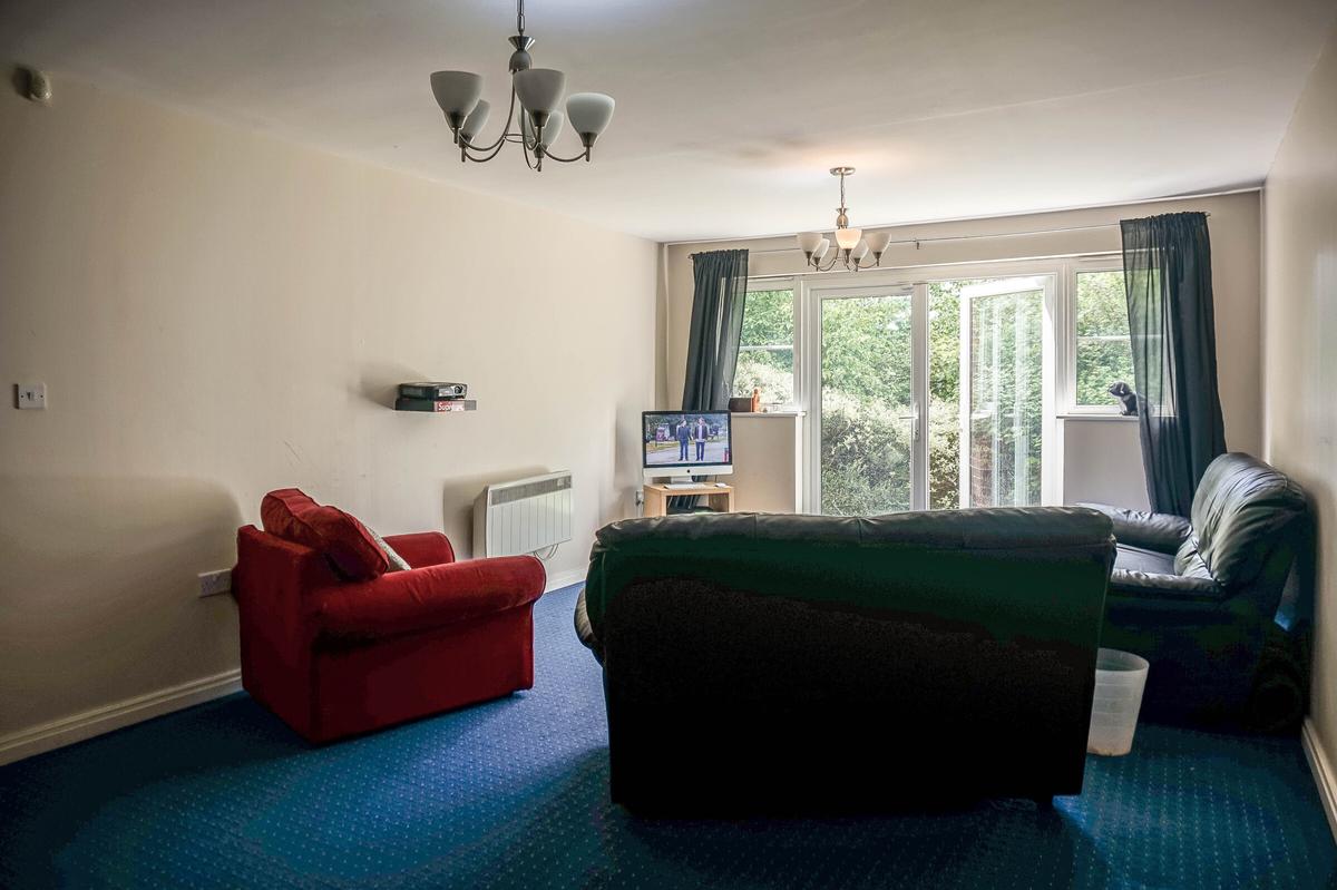 4 bedroom apartment for rent Abbots Mews, Leeds, LS4 2AB UniHomes