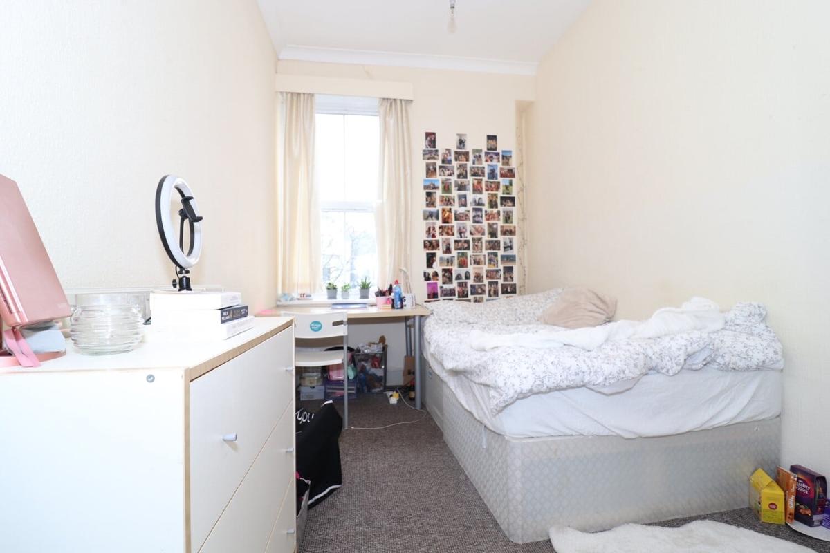 5 bedroom house for rent Ruthin Gardens, Cardiff, CF24 4AU UniHomes